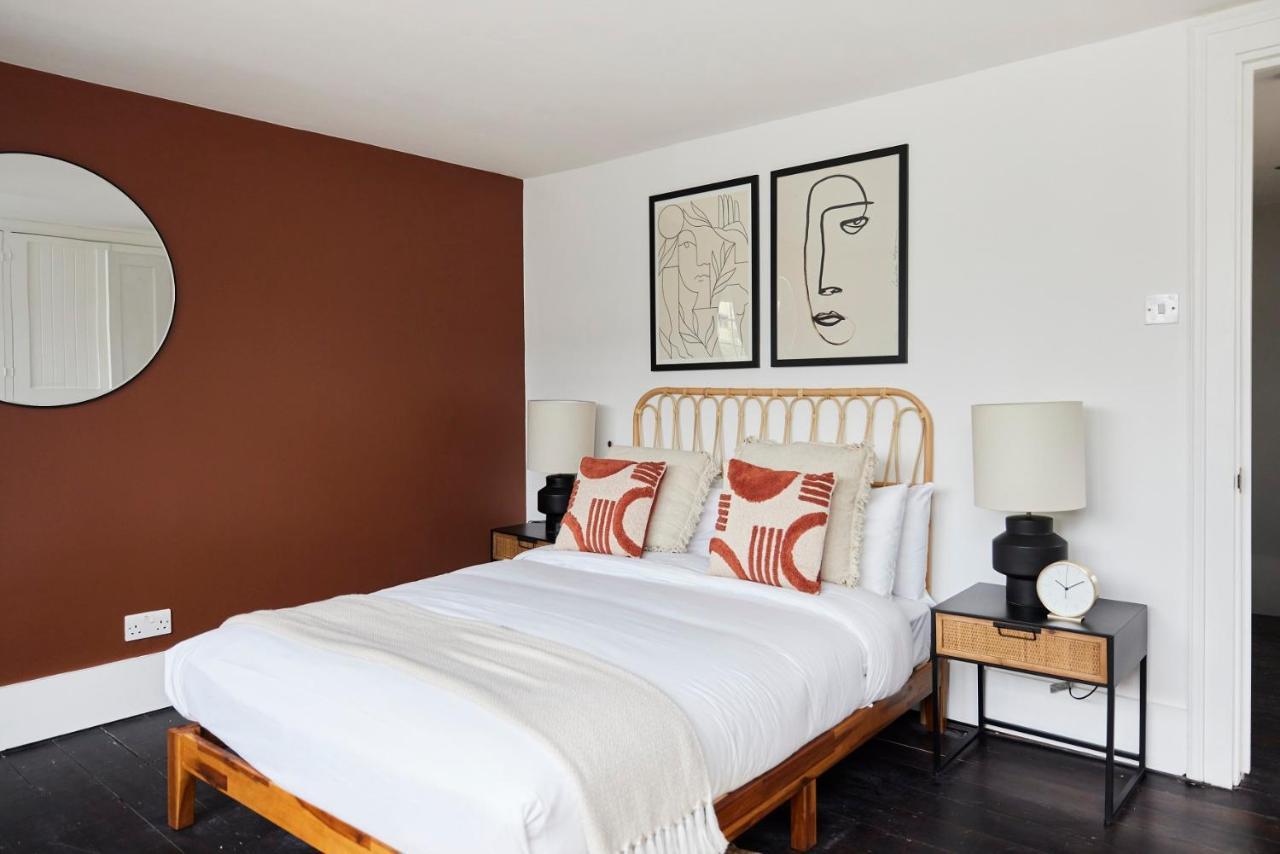 ロンドンThe Southwark Townhouse - Adorable 3Bdr House With Gardenアパートメント エクステリア 写真